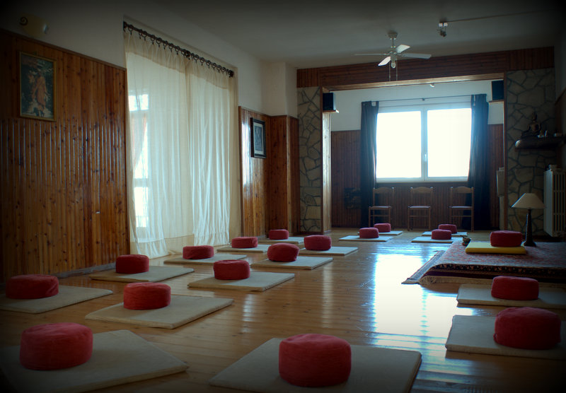 Sala di meditazione del Centro Pian dei Ciliegi